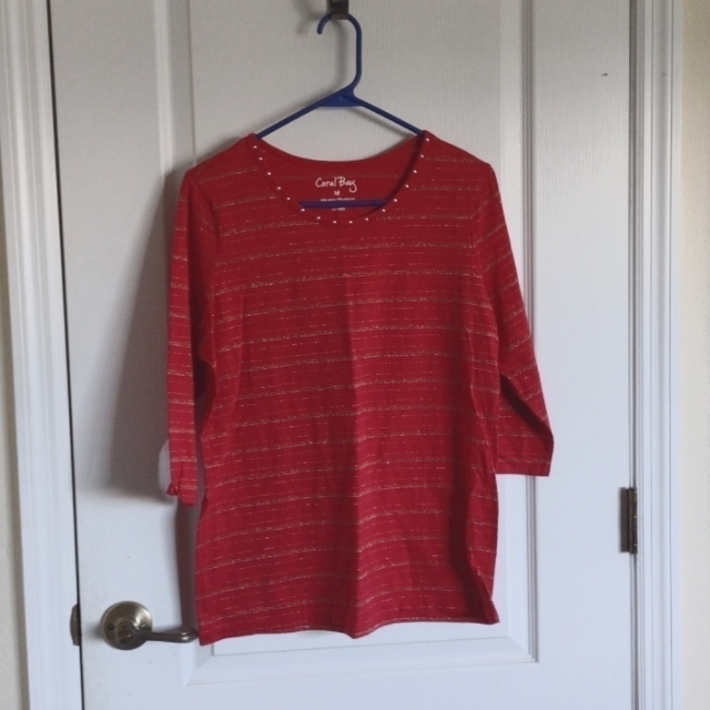 Coral Bay Red tee size medium